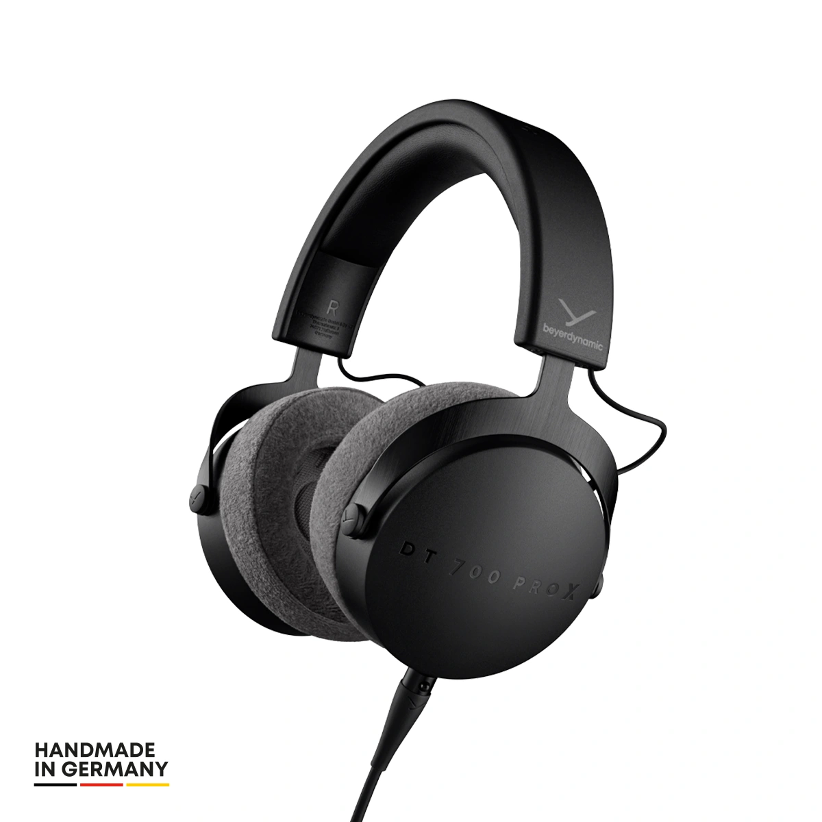 beyerdynamic DT 700 PRO X