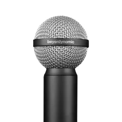 Alternative view of beyerdynamic M 160